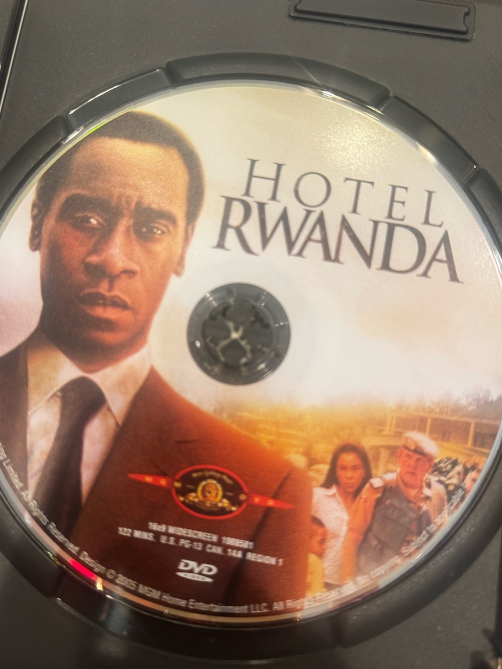 Hotel Rwanda DVD - Picture 4 of 7